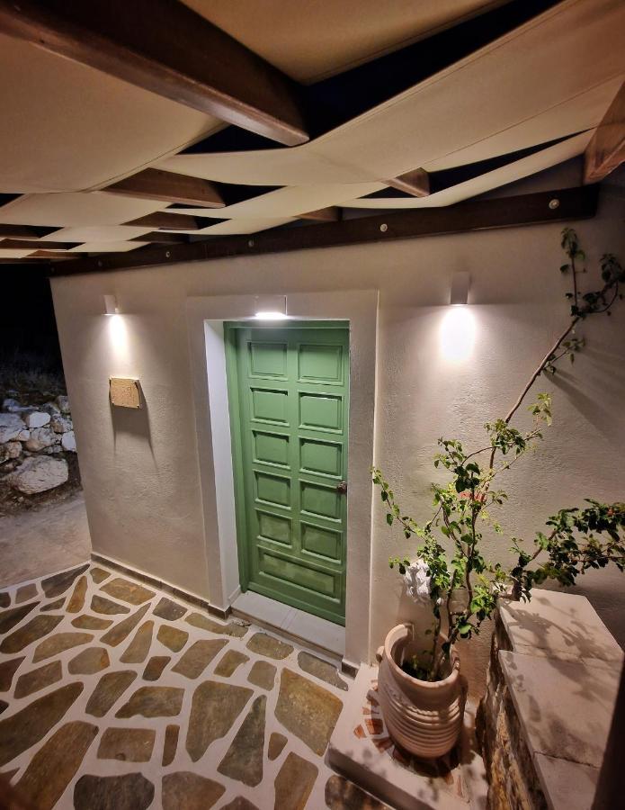 Mountain & Sea Villa Kyra Panagia Exterior photo